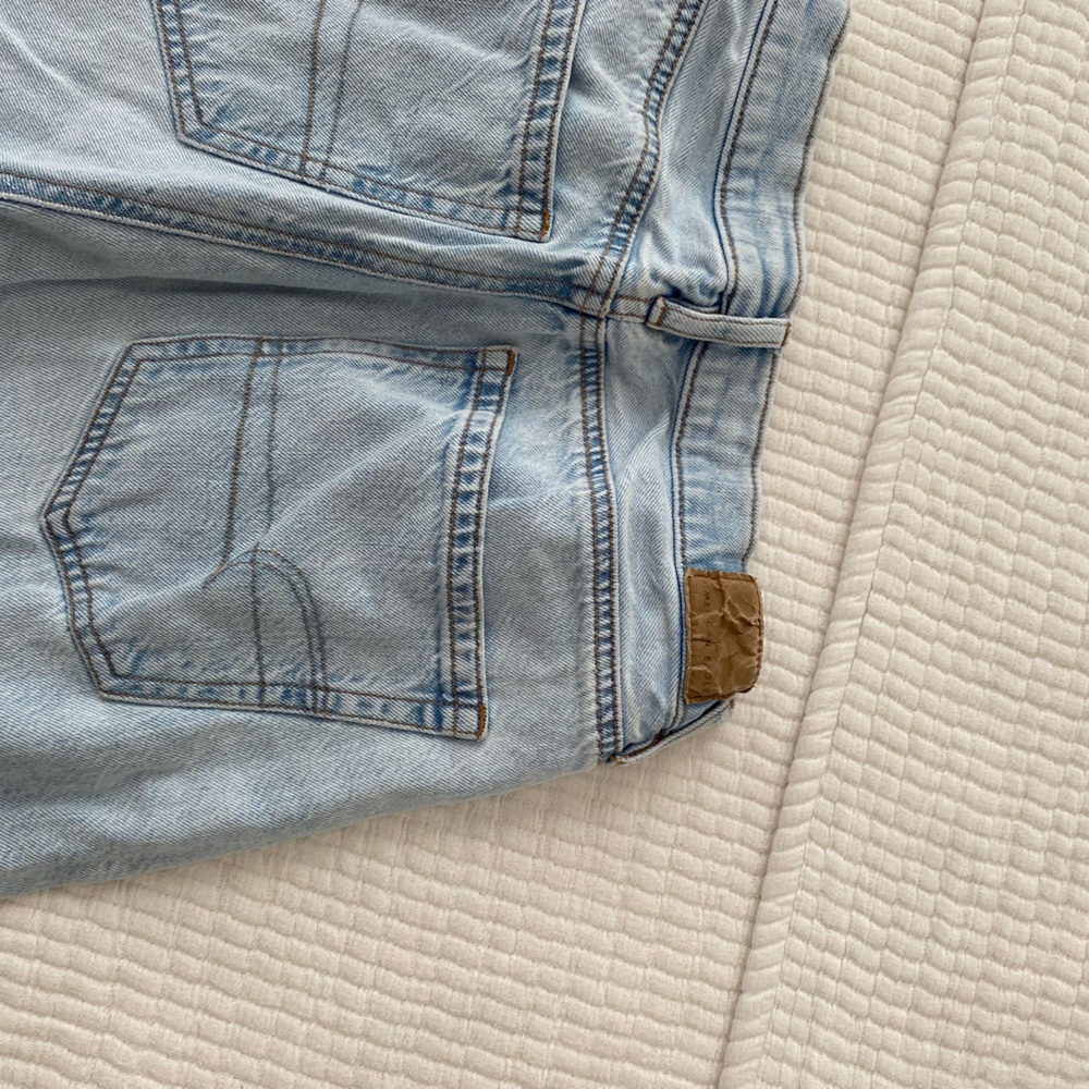 american eagle straight leg jeans